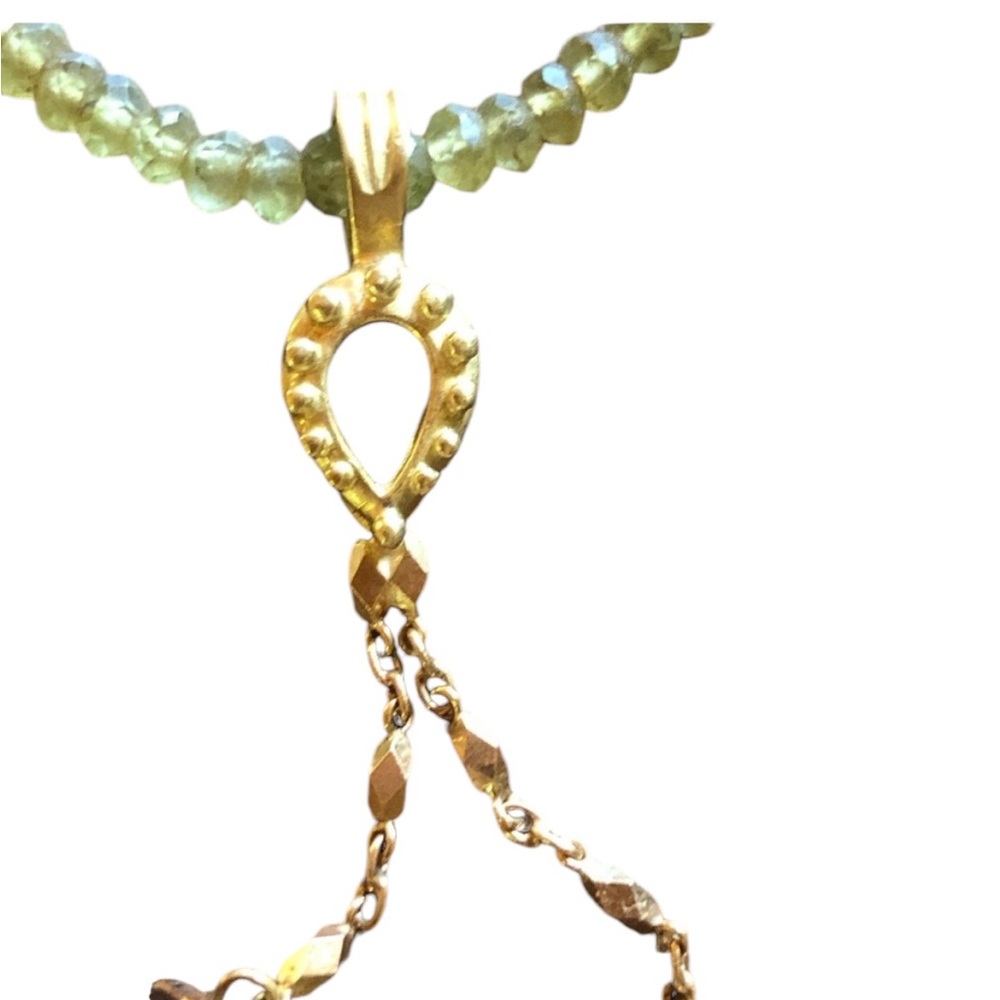 OOAK Stunning Calming, Renewal Peridot necklace with Citrine Briolettes - Picture 6 of 11